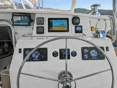 S/V Tropicalia — Voyage 500 catamaran
