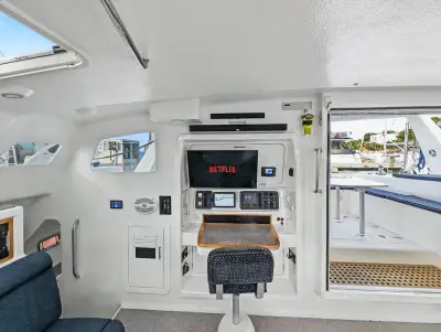 S/V Tropicalia — Voyage 500 catamaran