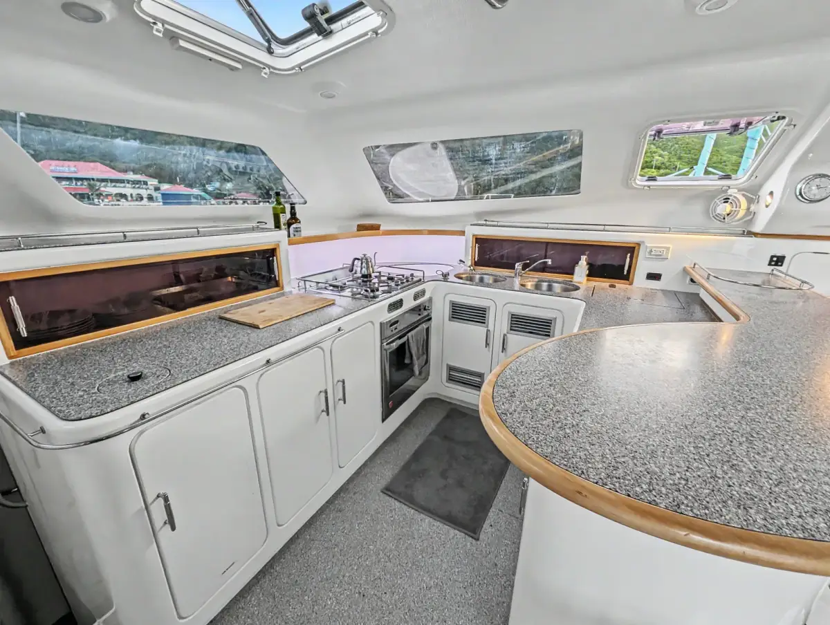 S/V Tropicalia — Voyage 500 catamaran