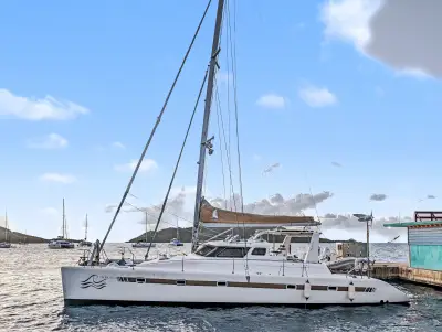 S/V Tropicalia — Voyage 500 catamaran