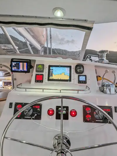S/V Tropicalia — Voyage 500 catamaran